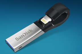 サンディスク iXpand™ Slim フラッシュドライブ